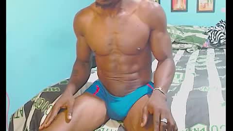 Snapshot of elmiltonnjakee chatting on 02/17/26, 06:14 elmiltonnjakee online show from 02/17/26, 06:14