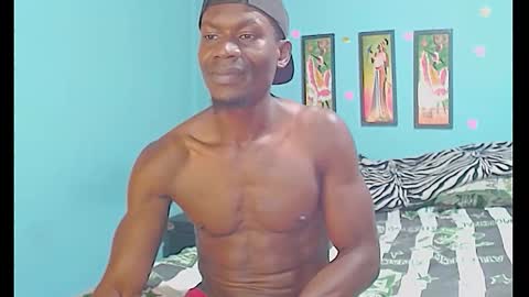 Snapshot of elmiltonnjakee chatting on 02/20/26, 06:26 elmiltonnjakee online show from 02/20/26, 06:26