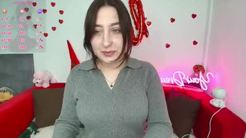 Snapshot of elmirapowers chatting on 02/17/25, 01:10 elmirapowers online show from 02/17/25, 01:10