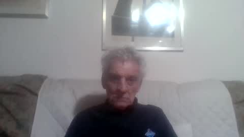 elmo191271 online show from 04/28/26, 03:22