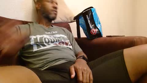 My name is Elmore. Please say hello I like to chat with you. If you have requests or dirty talk please use tip online show from 02/04/25, 03:33