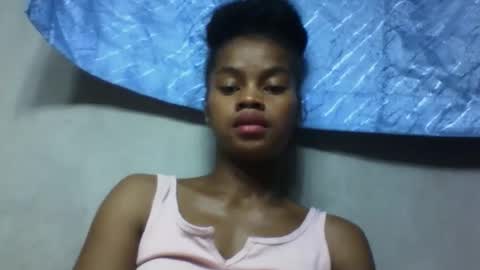 Snapshot of elodie228680 chatting on 05/18/26, 03:57 elodie228680 online show from 05/18/26, 03:57