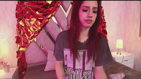 Elodie  online show from 03/13/26, 12:45