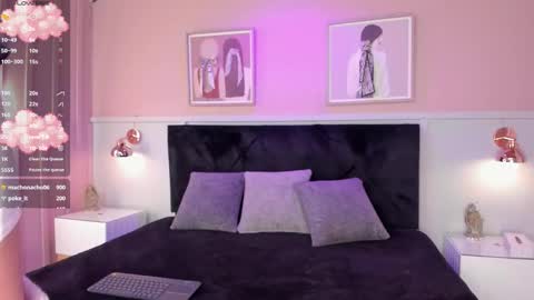 Elodie  online show from 02/13/26, 12:34