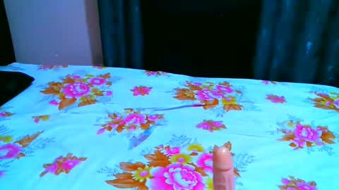 elodielynn online show from 12/03/25, 12:25