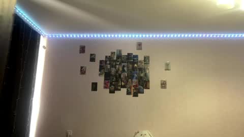 eloiscolins online show from 05/30/26, 03:14