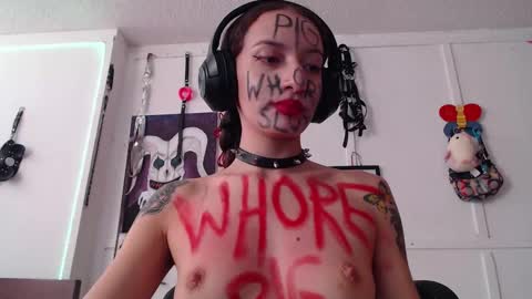 Chelsea  Please help me to reach 100 thumbs up online show from 01/14/25, 09:41