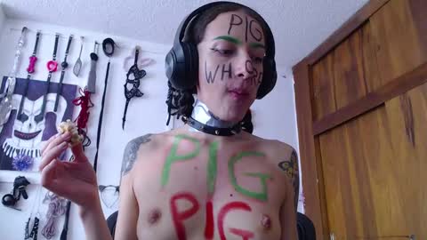 Chelsea  Please help me to reach 100 thumbs up online show from 01/17/25, 09:17