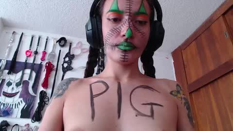 Chelsea  Please help me to reach 100 thumbs up online show from 02/01/25, 08:47