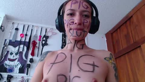 Chelsea  Please help me to reach 100 thumbs up online show from 03/01/25, 05:05