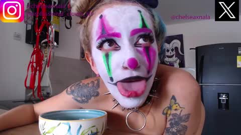 Chelsea  Please help me to reach 100 thumbs up online show from 09/16/25, 07:59