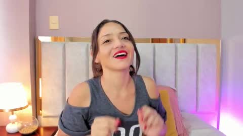 EloiseQuinn online show from 10/23/25, 12:37