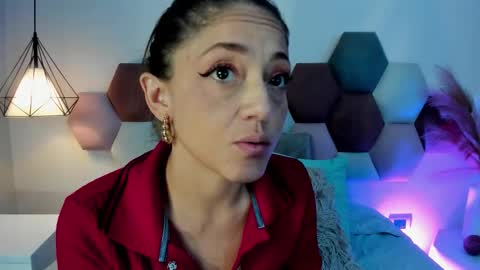 EloiseQuinn online show from 12/22/25, 12:46