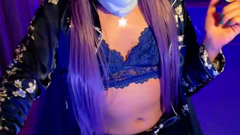 Snapshot of elowenstarshade chatting on 09/26/25, 11:09 ElowenStarshade online show from 09/26/25, 11:09