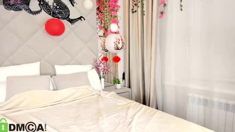 elsa_carterr online show from 11/18/25, 11:58