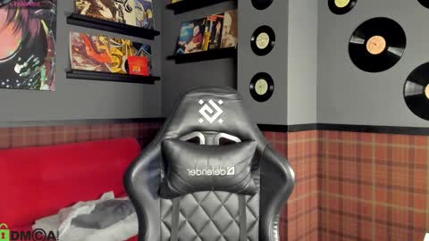 elsa_carterr online show from 12/05/25, 09:29