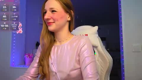 Snapshot of elsa_sweett chatting on 03/04/26, 05:46 Elsa online show from 03/04/26, 05:46