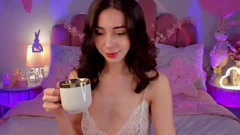 Michelle online show from 04/01/26, 07:22