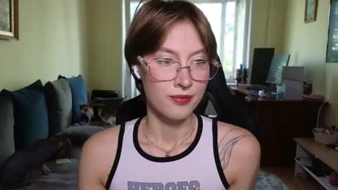 Snapshot of elsaangel chatting on 06/11/26, 02:22 elsaangel online show from 06/11/26, 02:22