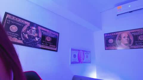 Snapshot of elsalombardi chatting on 01/30/25, 12:06 Elsa online show from 01/30/25, 12:06