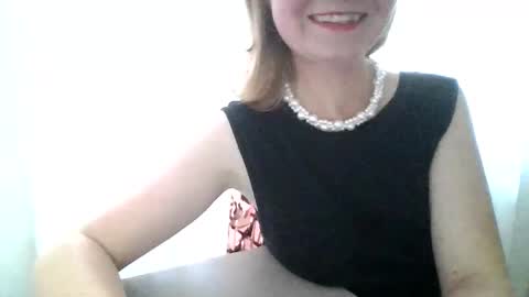 ElsaMartinez online show from 09/29/25, 11:04