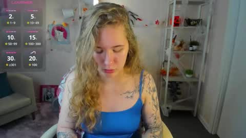 Elsie online show from 10/25/25, 10:48