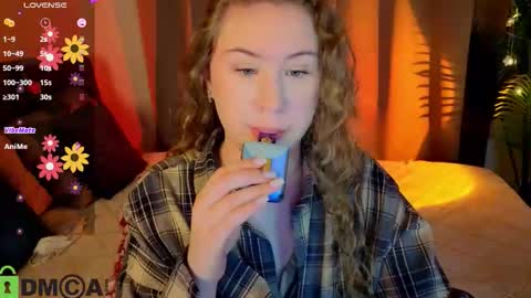 Elsie online show from 03/28/26, 01:16