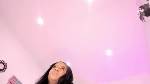 elsiemorrison online show from 10/30/25, 07:14