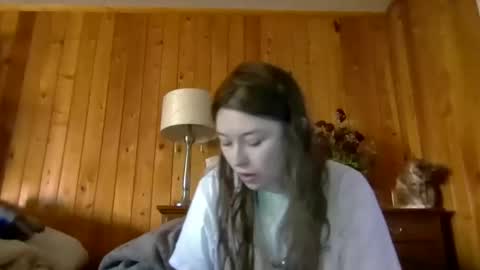 Elsie Rain online show from 11/24/25, 08:41