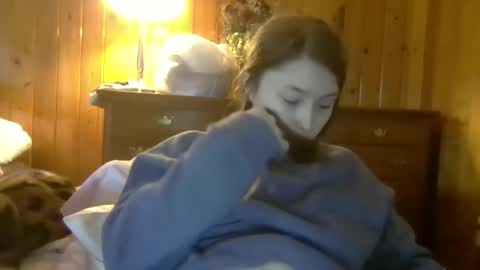 Elsie Rain online show from 12/04/25, 04:05