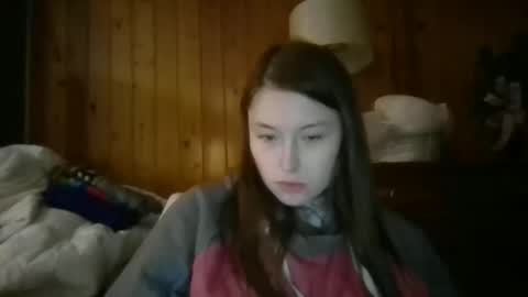 Elsie Rain online show from 12/15/25, 12:09