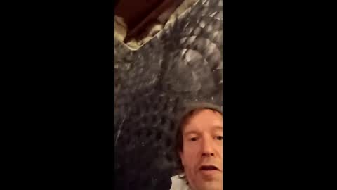 Snapshot of eluardo53 chatting on 01/12/25, 05:03 eluardo53 online show from 01/12/25, 05:03