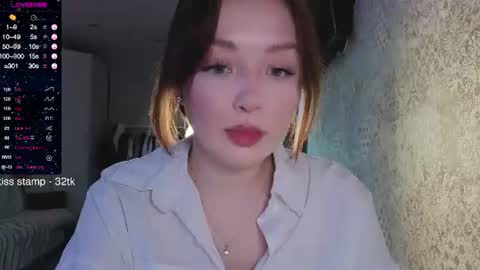 Mia 3 online show from 06/11/26, 03:59