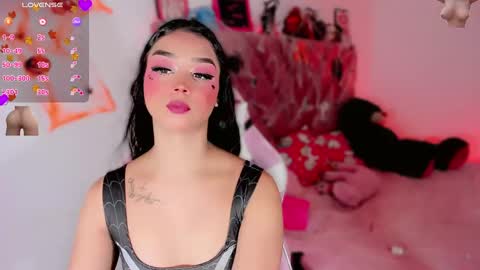 ely_w1 online show from 10/14/25, 09:48