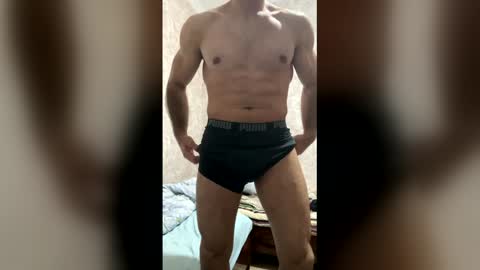 elyar418537 online show from 04/12/26, 08:47