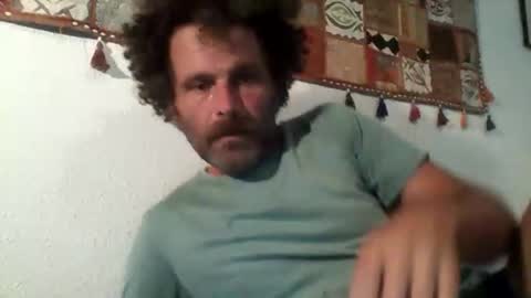 Snapshot of elyjahoye chatting on 09/15/25, 10:48 elyjahoye online show from 09/15/25, 10:48