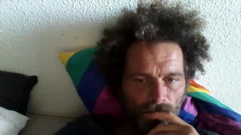 Snapshot of elyjahoye chatting on 09/19/25, 03:45 elyjahoye online show from 09/19/25, 03:45