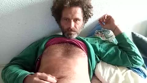 Snapshot of elyjahoye chatting on 09/22/25, 02:08 elyjahoye online show from 09/22/25, 02:08