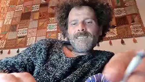 Snapshot of elyjahoye chatting on 10/08/25, 08:28 elyjahoye online show from 10/08/25, 08:28