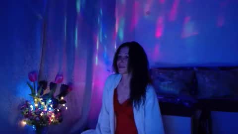 Elisa online show from 02/15/25, 02:04