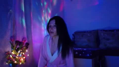 Elisa online show from 03/09/25, 09:57