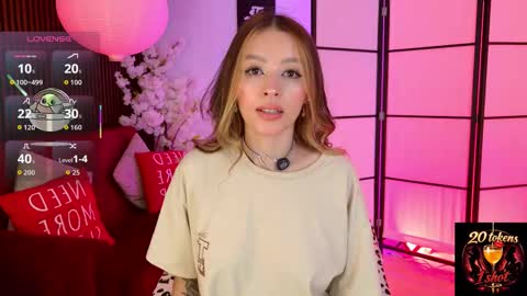 Elysia online show from 03/15/26, 06:47