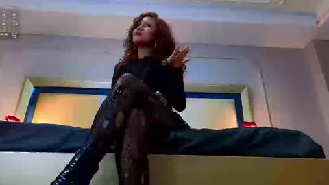 elywren online show from 03/25/26, 03:51