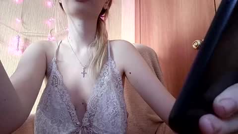 Elza Kom online show from 12/07/24, 06:10