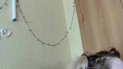 Elza Kom online show from 04/05/26, 03:58