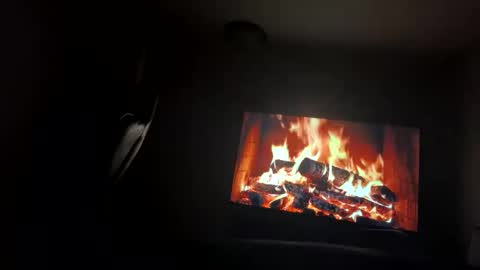 em3rald9090 online show from 12/16/25, 08:19