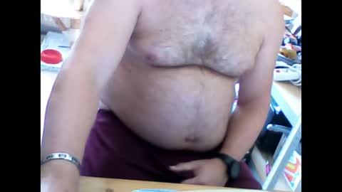 Snapshot of em_77_4 chatting on 07/11/26, 01:36 Em online show from 07/11/26, 01:36