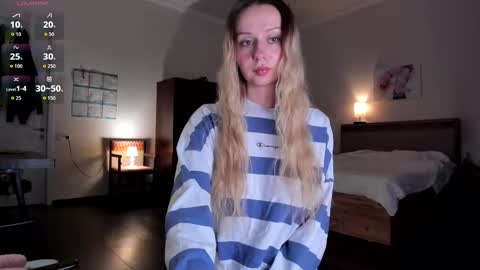 Emilie online show from 03/01/26, 05:15