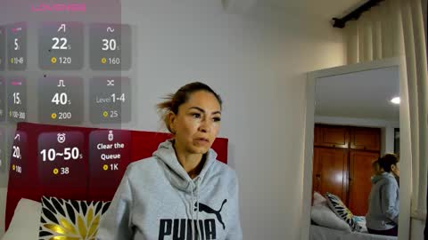 ema garcia  online show from 12/04/25, 12:25