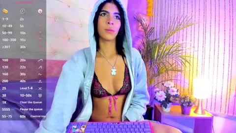 Ema Lambert  online show from 03/12/25, 07:38